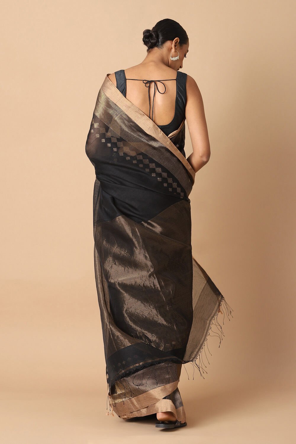 Black Pure Silk Cotton Jamdani Saree image number null