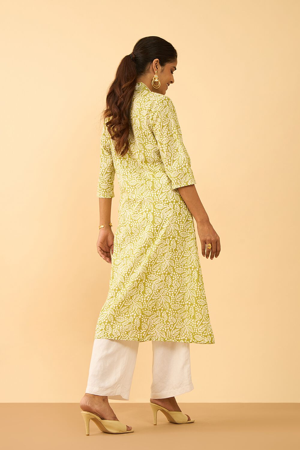 Green Screen Printed Pure Cotton Kurta image number null