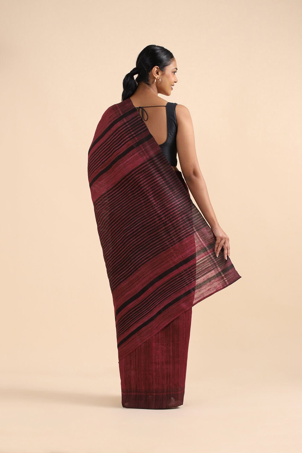 Red Pure Tussar Bhagalpuri Saree image number null