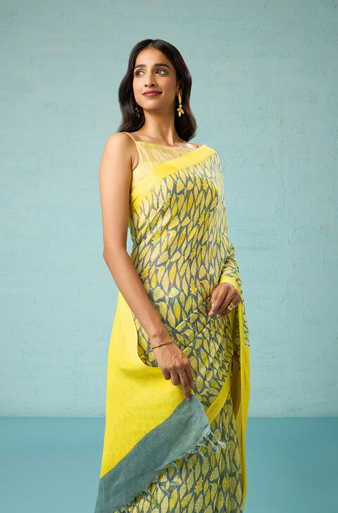 Grey Screen Printed Pure Linen Saree