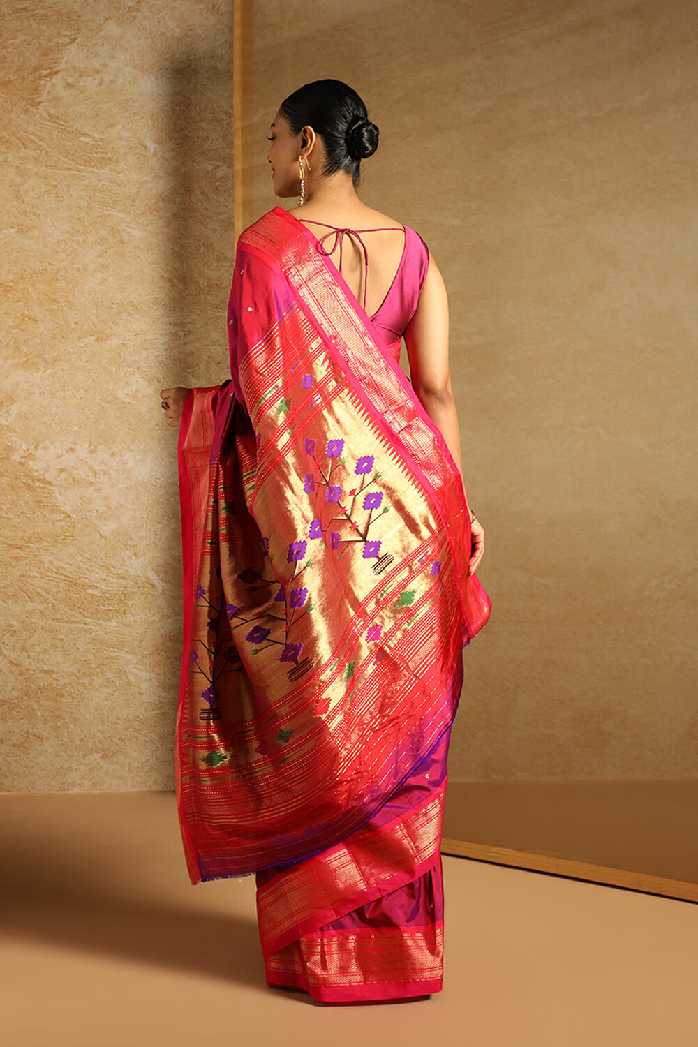 Voilet Pure Silk Paithani Saree image number null