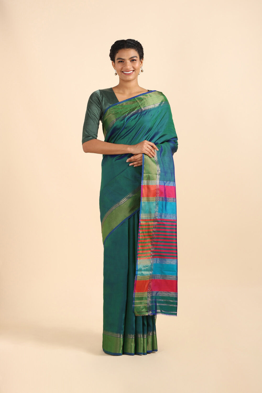 Dark Green Pure Silk Woven Saree image number null