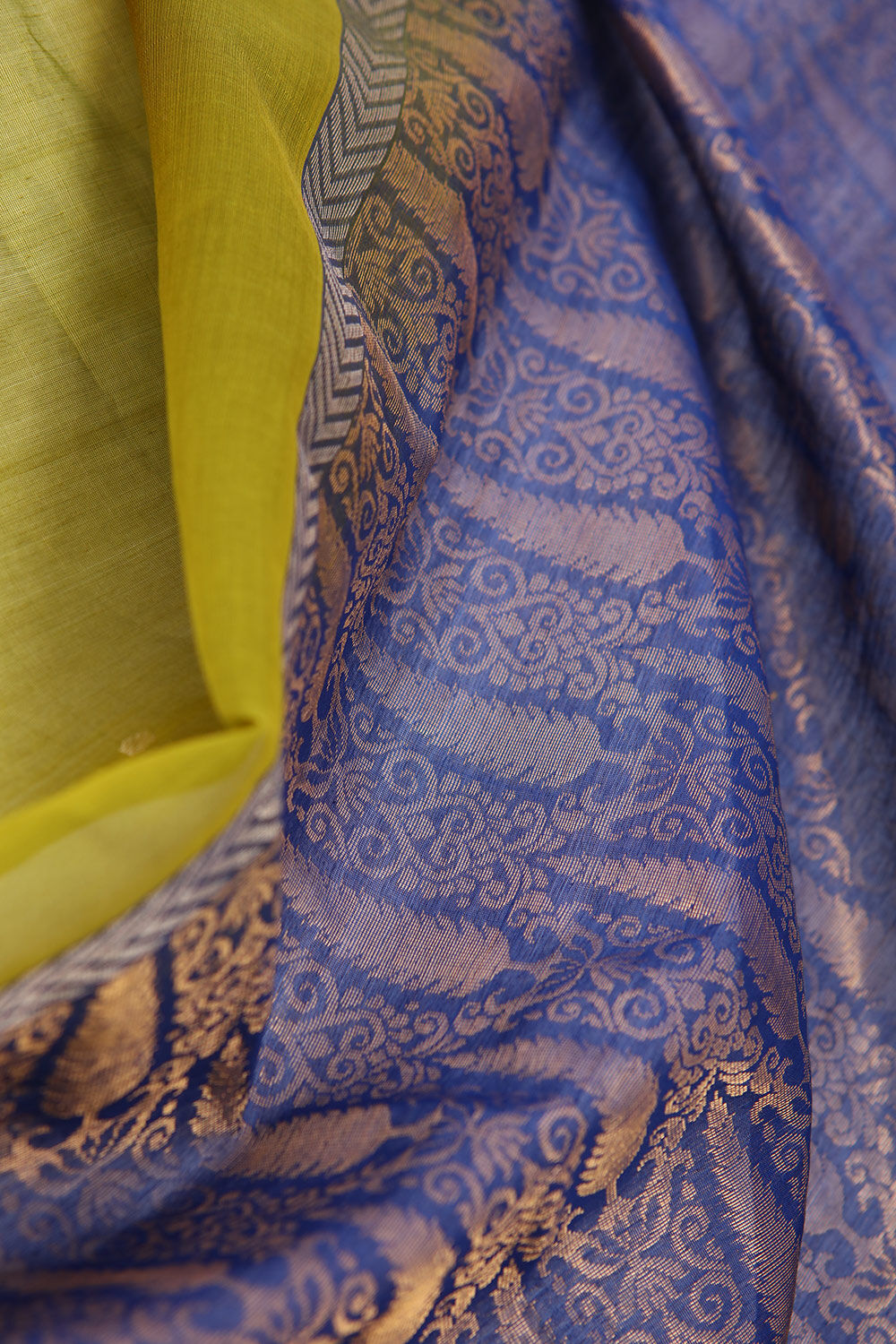 Green Woven Pure South Silk Cotton Saree image number null