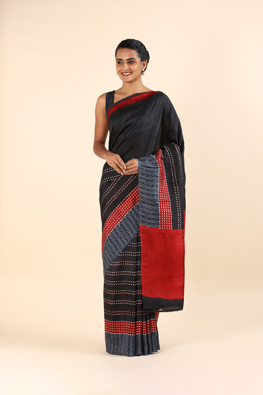 Black Pure Silk Printed Saree image number null