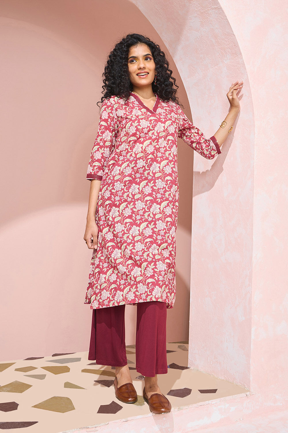 Pink Screen Printed Pure Cotton Kurta image number null