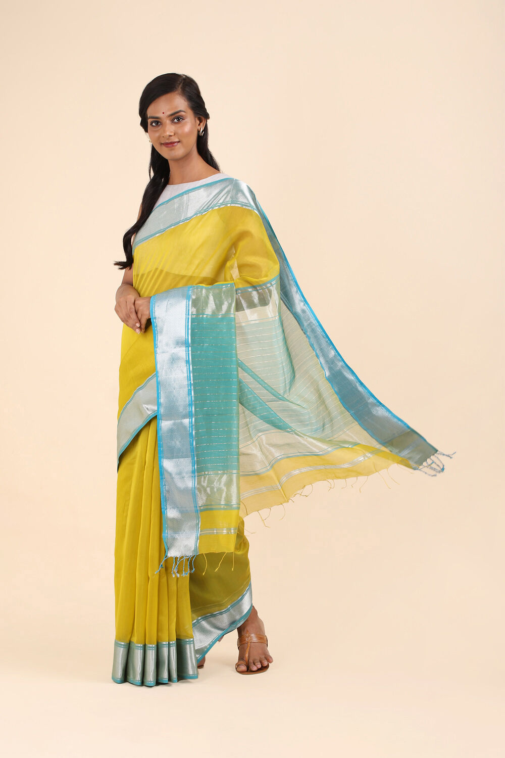 Yellow Pure Silk Cotton Maheswari Saree image number null