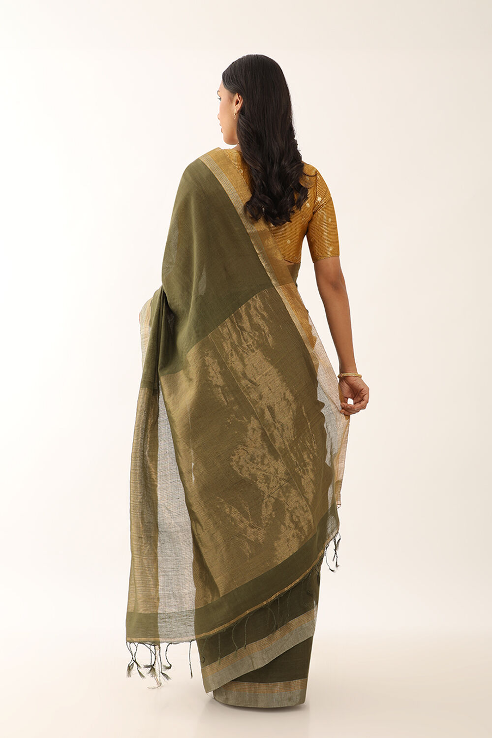 Green Woven Pure Silk Cotton Bengali Saree image number null