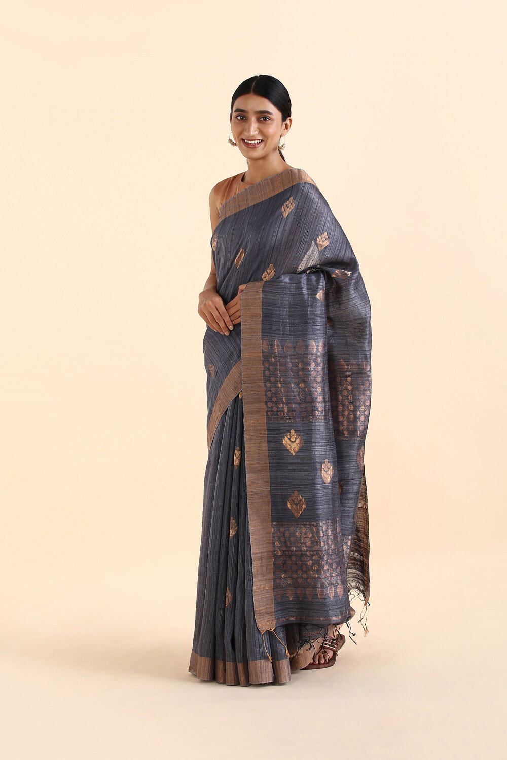 Grey Pure Silk Vanya Jamdani Saree image number null