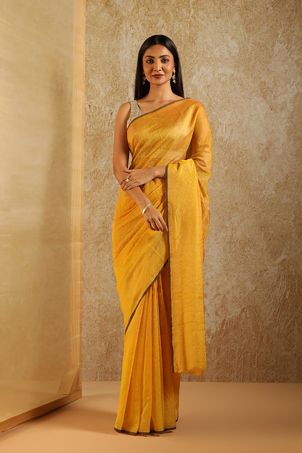 Yellow Woven Pure Silk Cotton Maheshwari Saree image number null