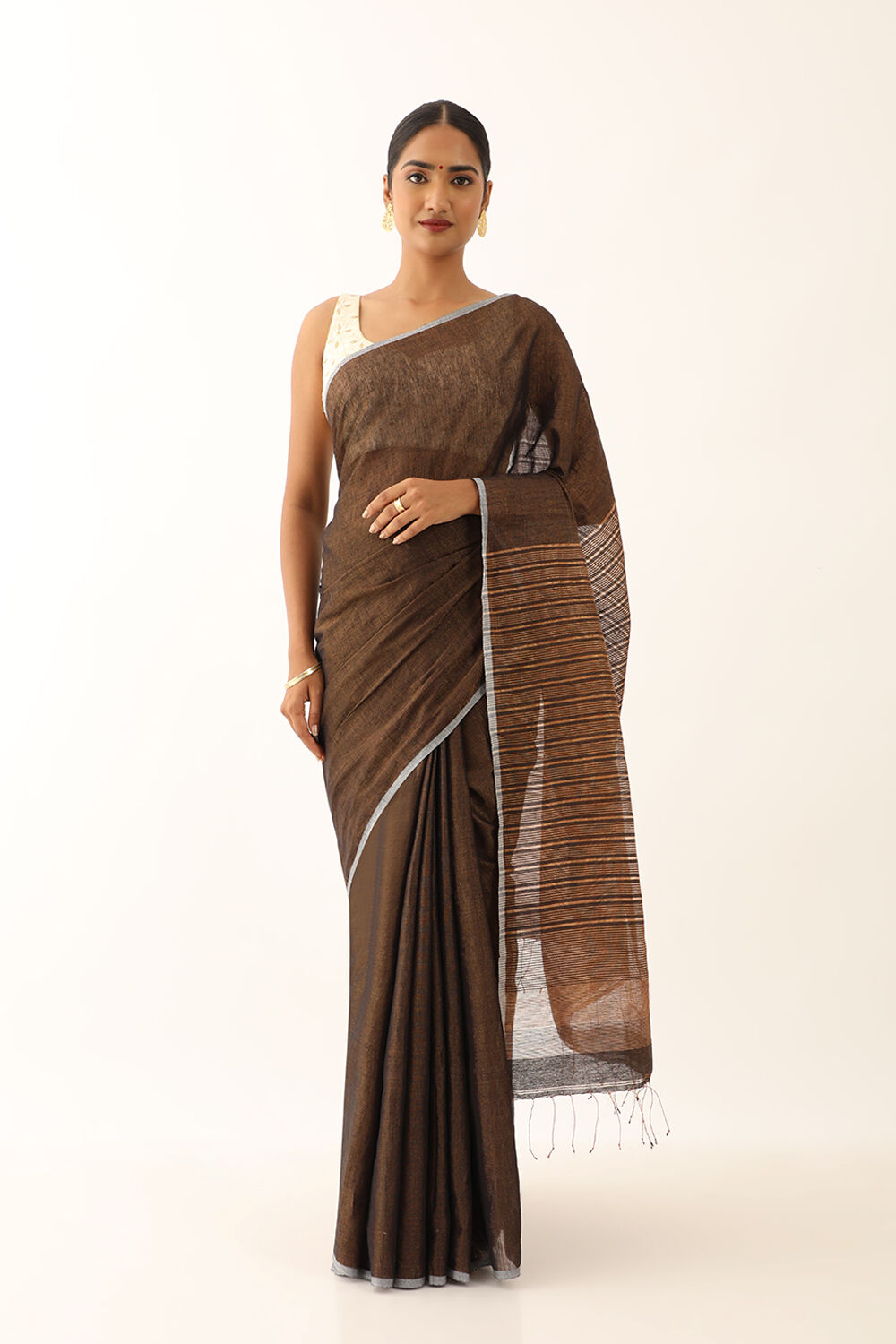 Black Tissue Cotton Woven Bengal Saree image number null