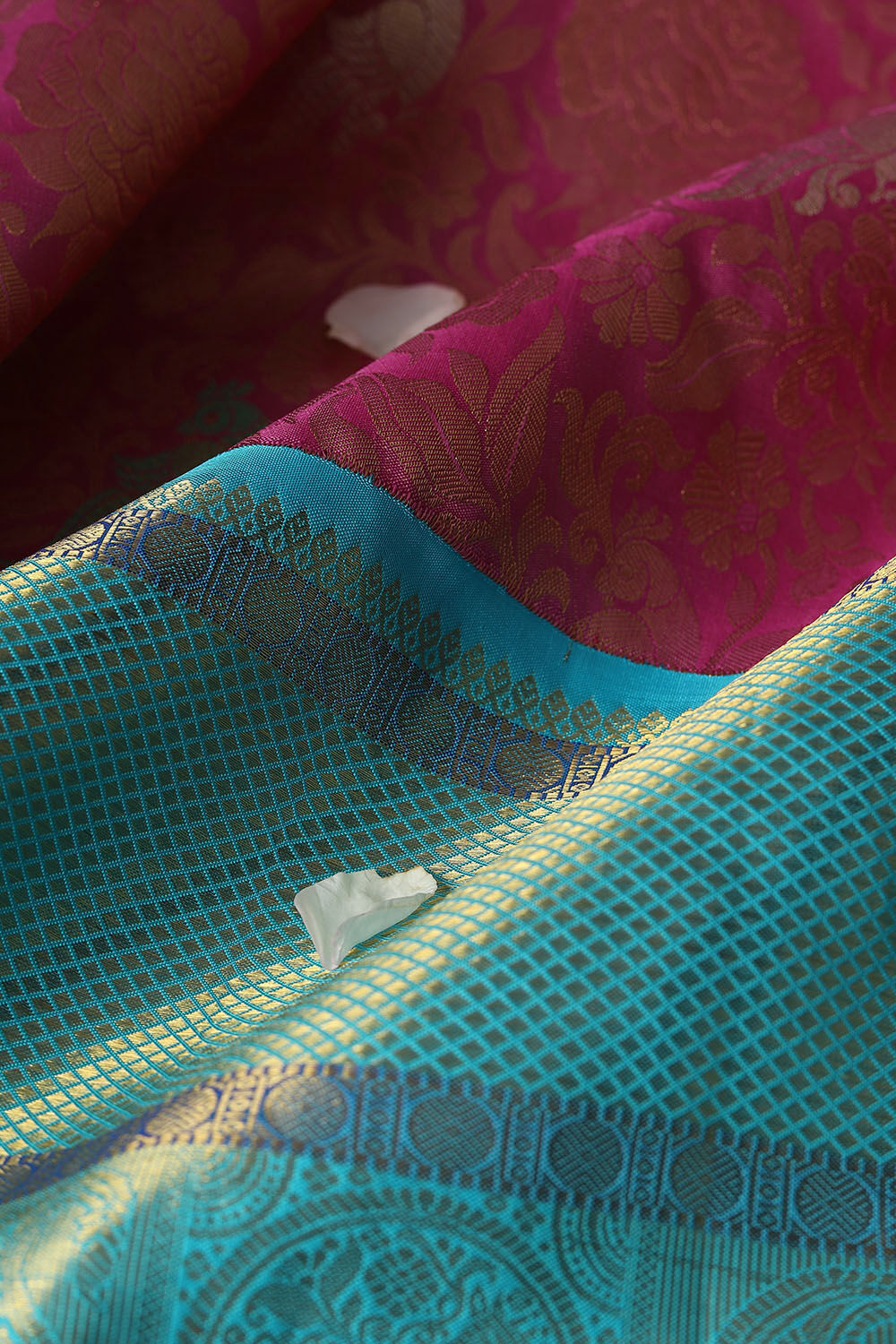 Rose Pink Pure Zari Silk Kanjivaram Saree image number null
