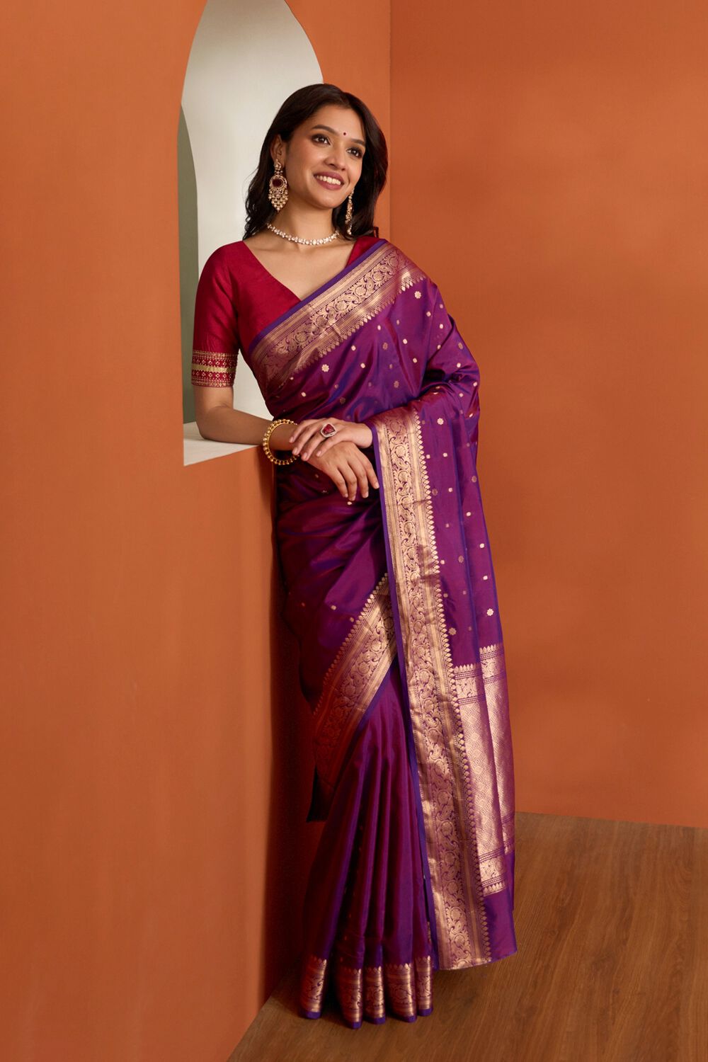 Purple Silk Viscose Banarasi Design Cutwork Saree image number null