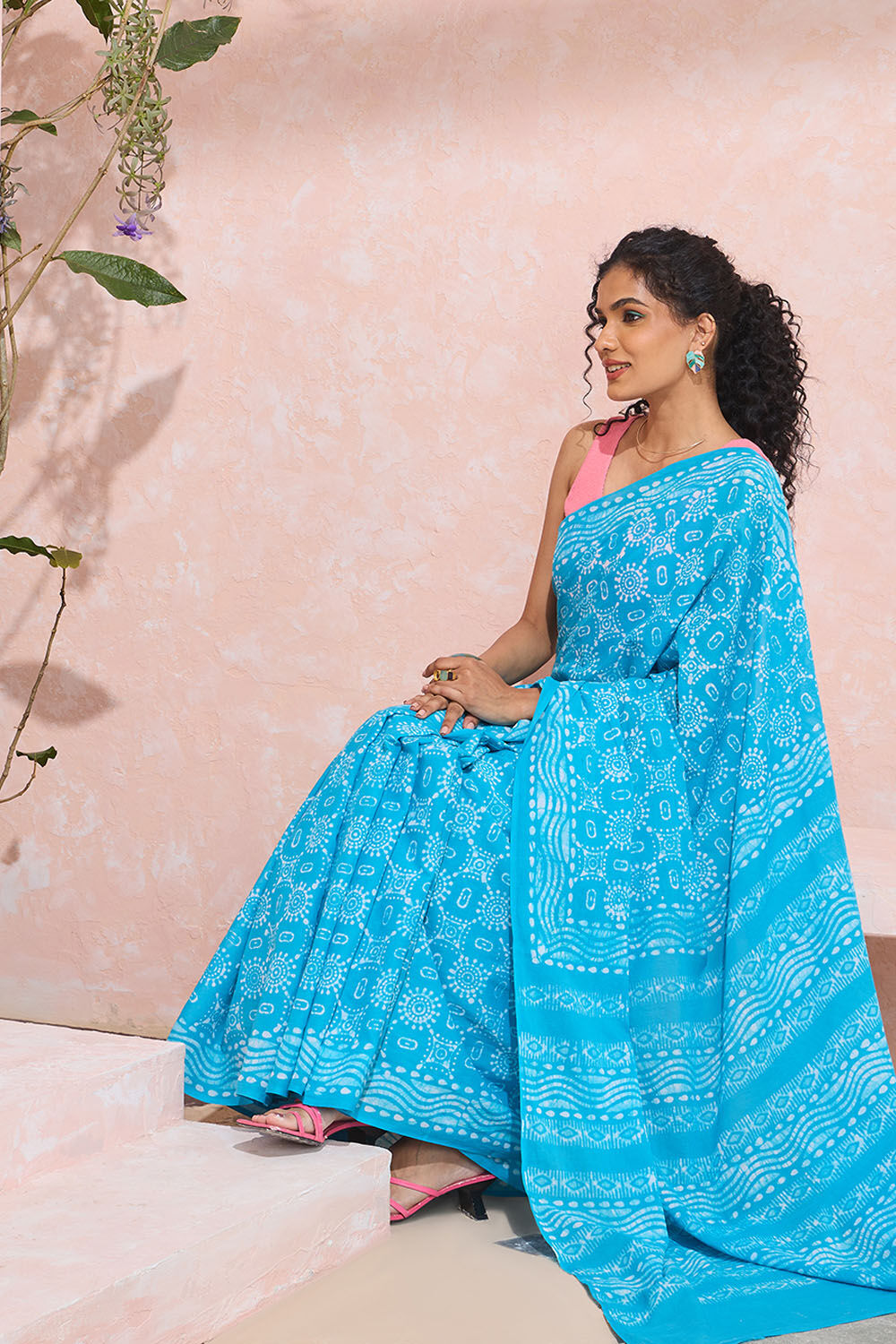 Light Blue Ujjain Pure Cotton Batik Saree image number null