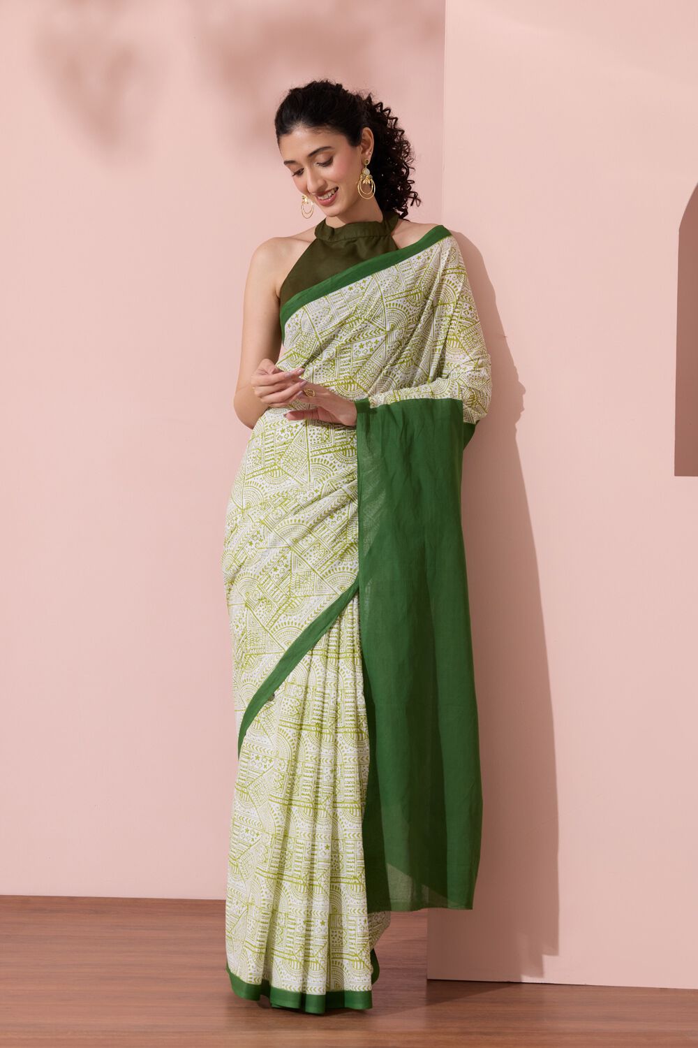 Off White Pure Cotton Mulmul Block Printed Bengal Saree image number null