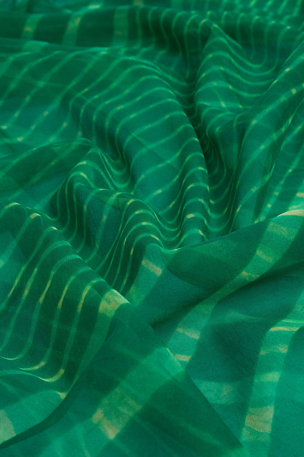 Green Rajasthan Pure Silk Georgette Tie & Dye Leheriya Saree image number null