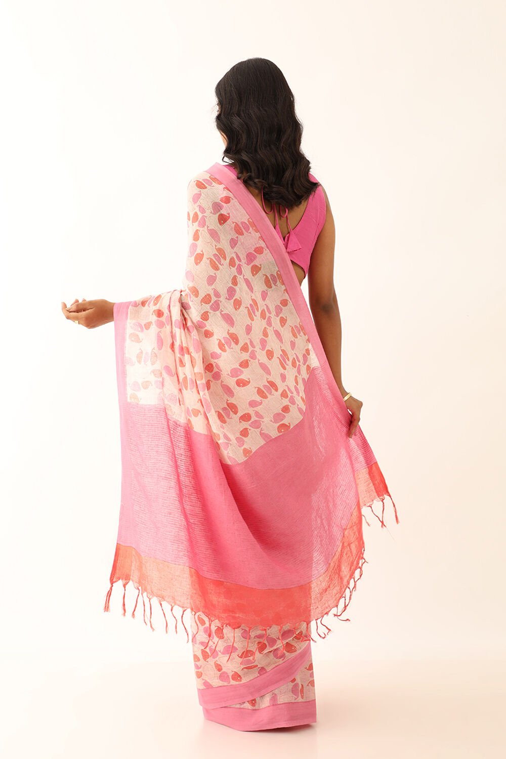 Off White Pure Linen Printed Saree image number null