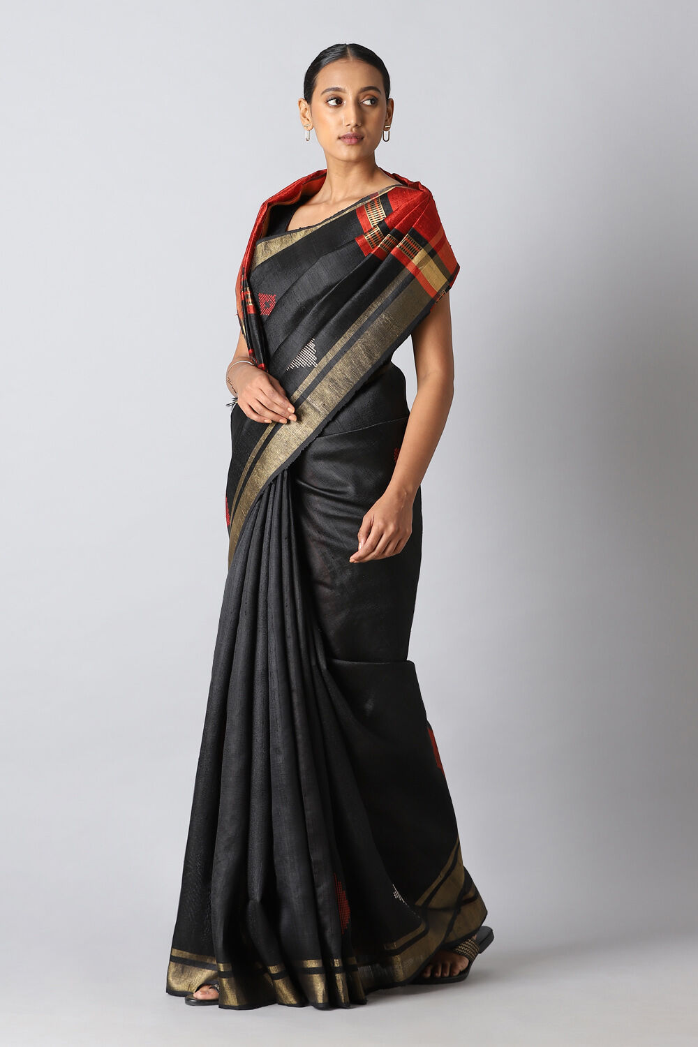 Black Pure Tussar Silk Bhagalpuri Saree image number null