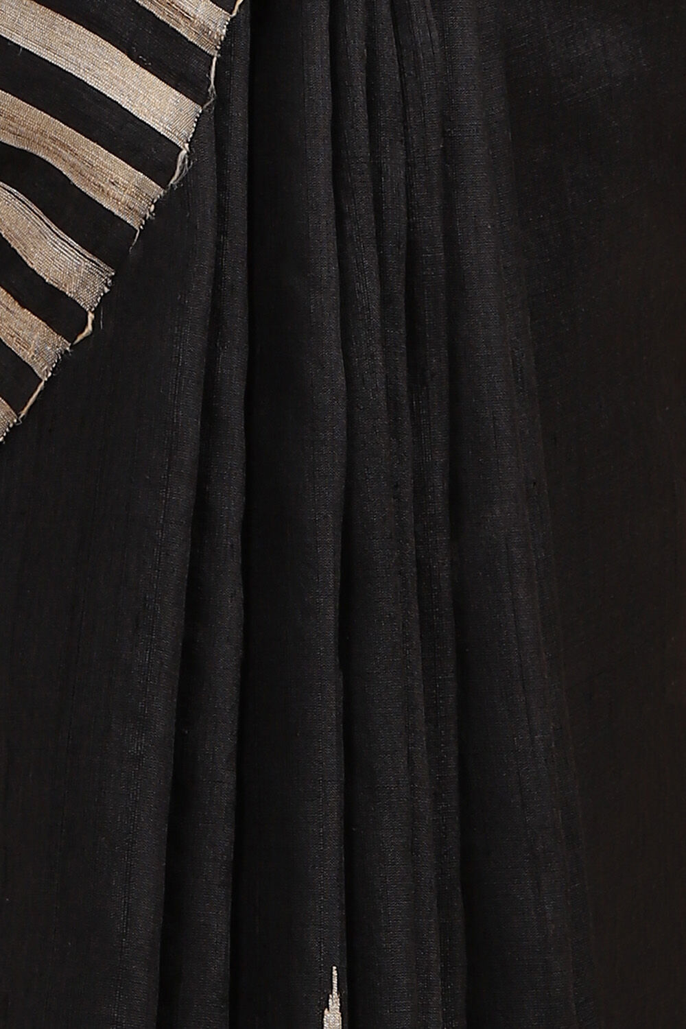 Black Pure Silk Woven Saree image number null