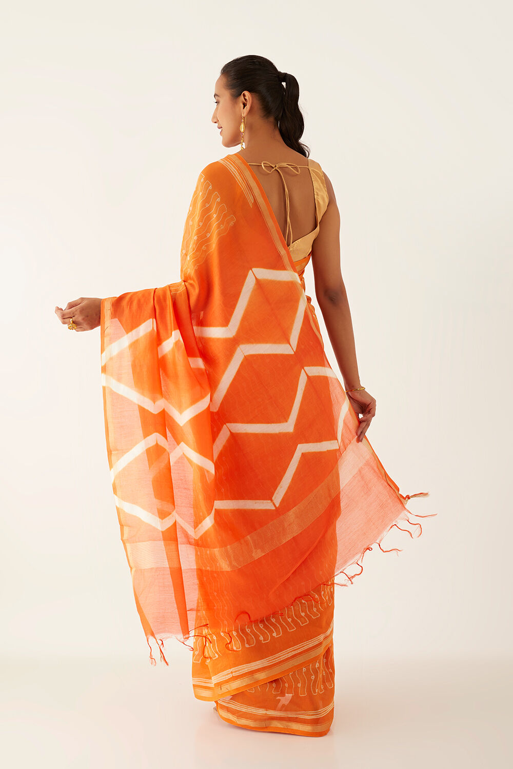 Orange Pure Silk Cotton Shibori Saree image number null