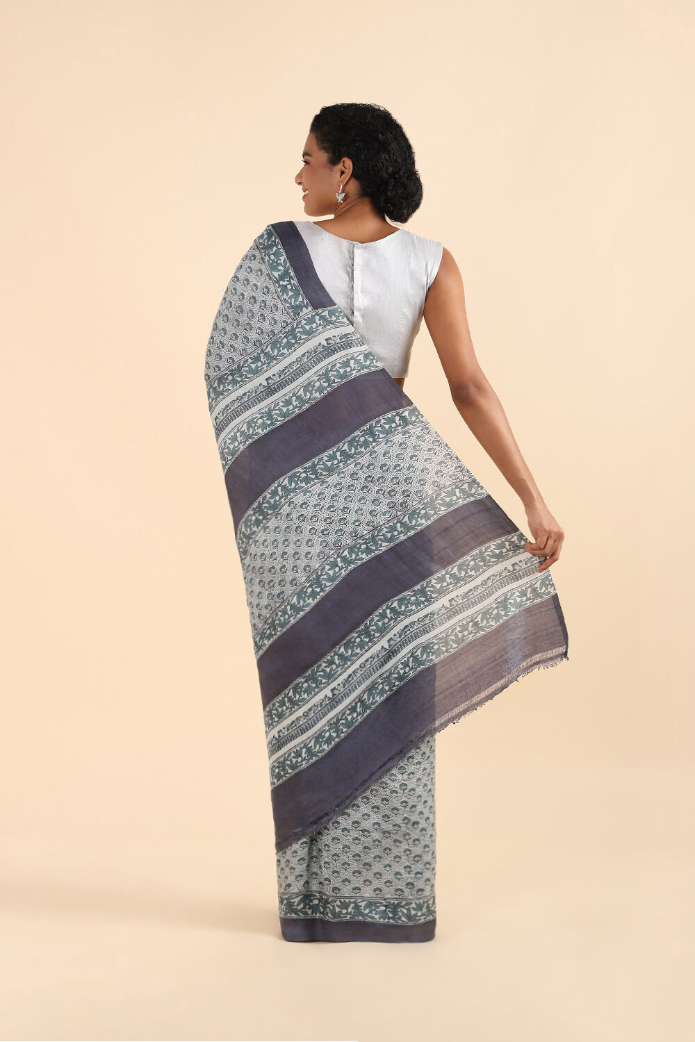 Grey Pure Silk Printed Saree image number null