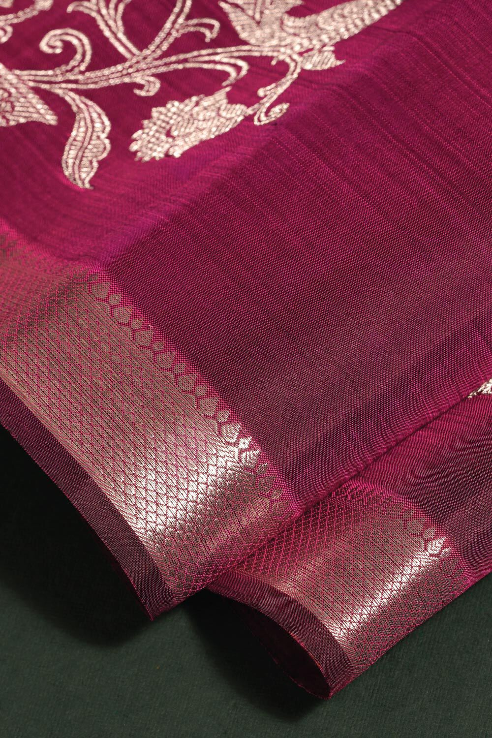 Light Green Woven Pure Kanjivaram Silk Saree image number null