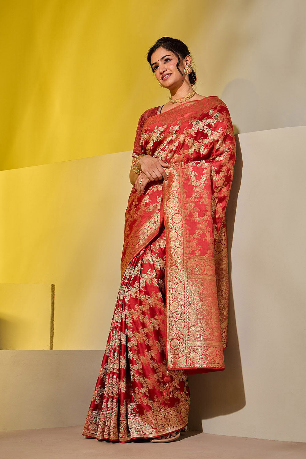 Pink Viscose Embroidered Saree