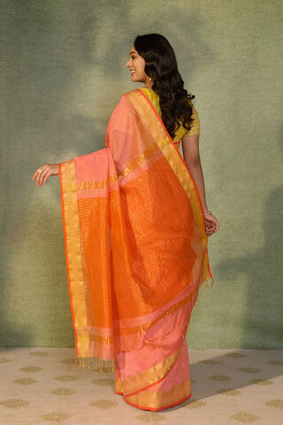 Light Pink Woven Pure Silk Cotton Maheshwari Saree thumbnail image number null