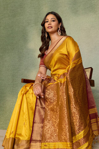 Yellow Woven Pure Silk Maheshwari Saree image number