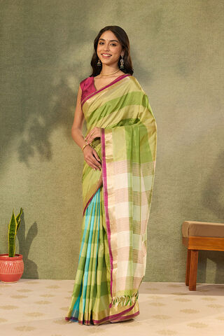 Green Woven Pure Silk Bengal Saree thumbnail image number null