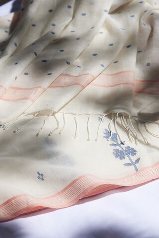 Off White Khadi Cotton Bengal Jamdani Saree thumbnail image number null