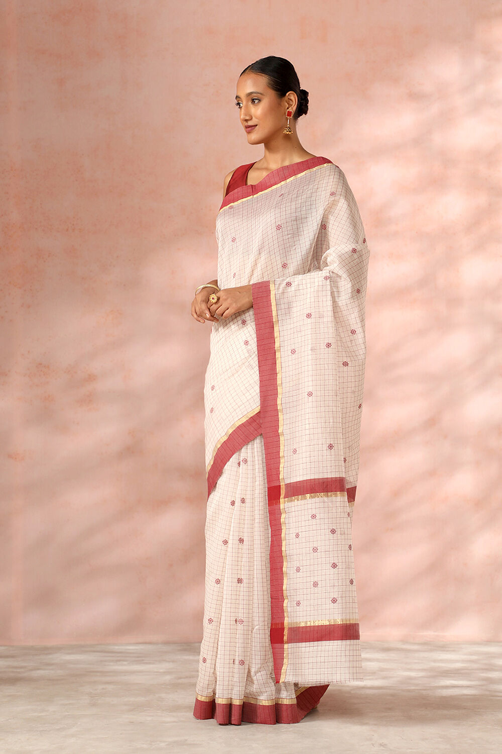 Off White Chanderi Pure Silk Cotton Woven Saree image number null
