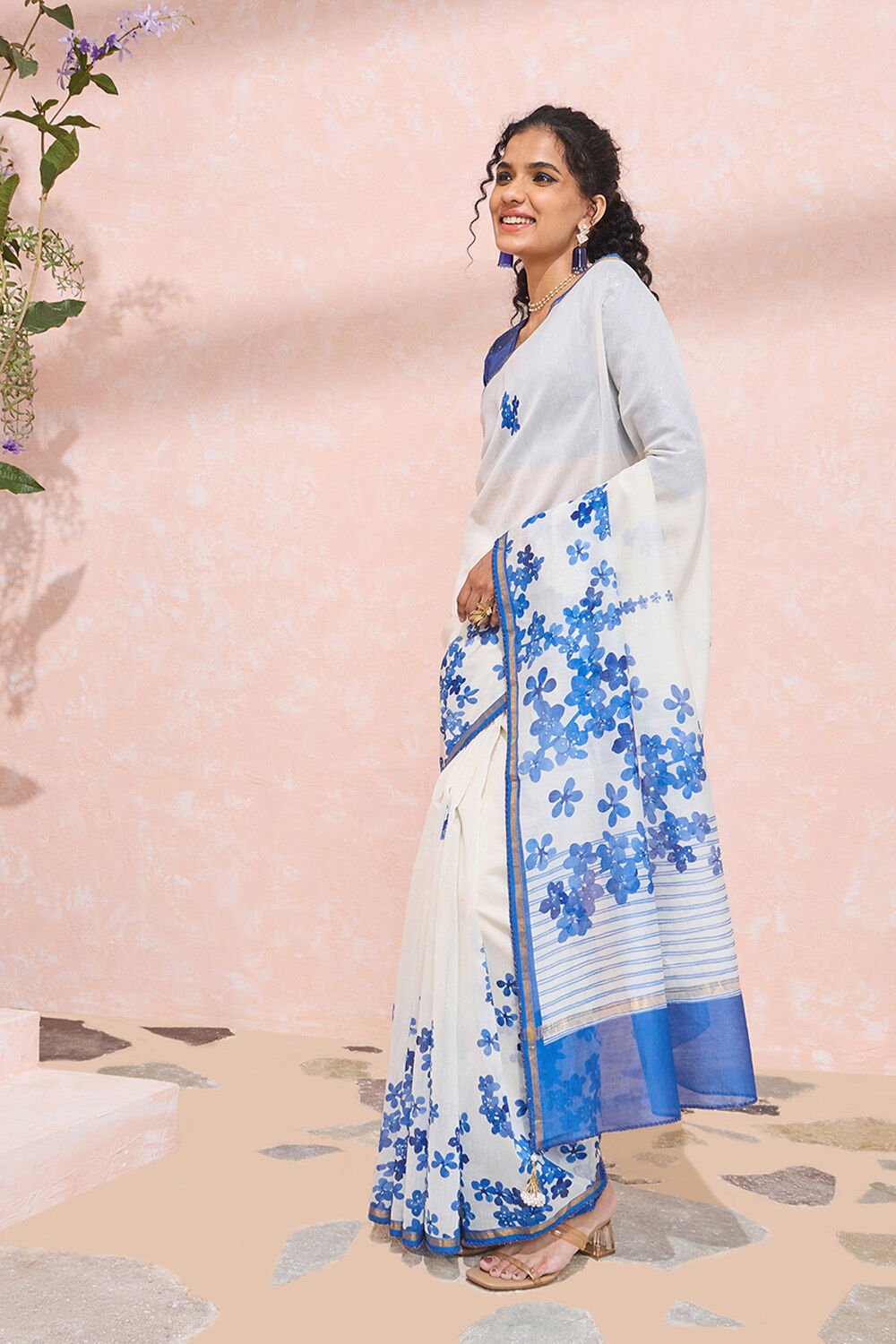 Off White Pure Silk Cotton Printed Embroidery Saree image number null