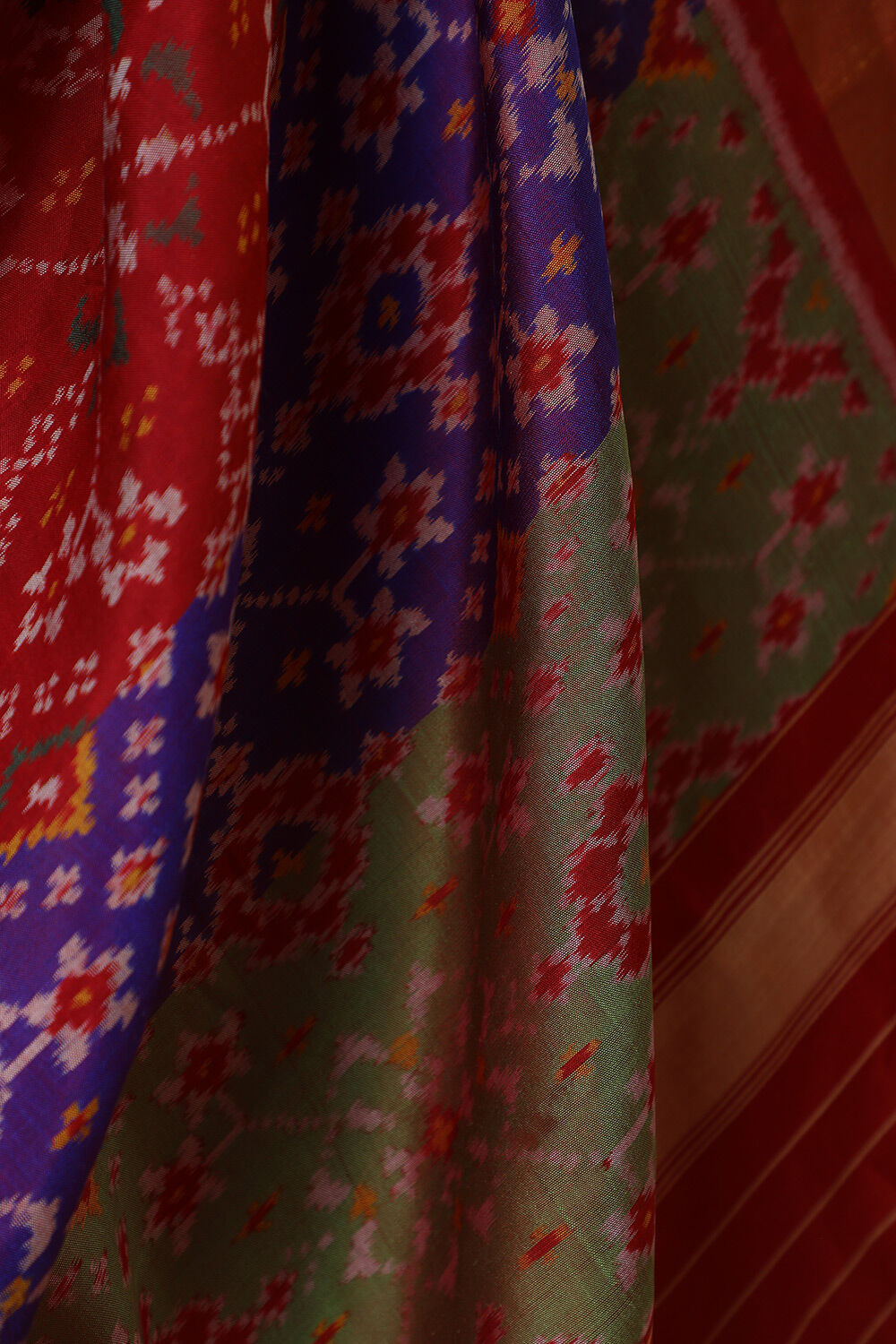 Red Rajkot Pure Silk Ikat Patola Saree image number null