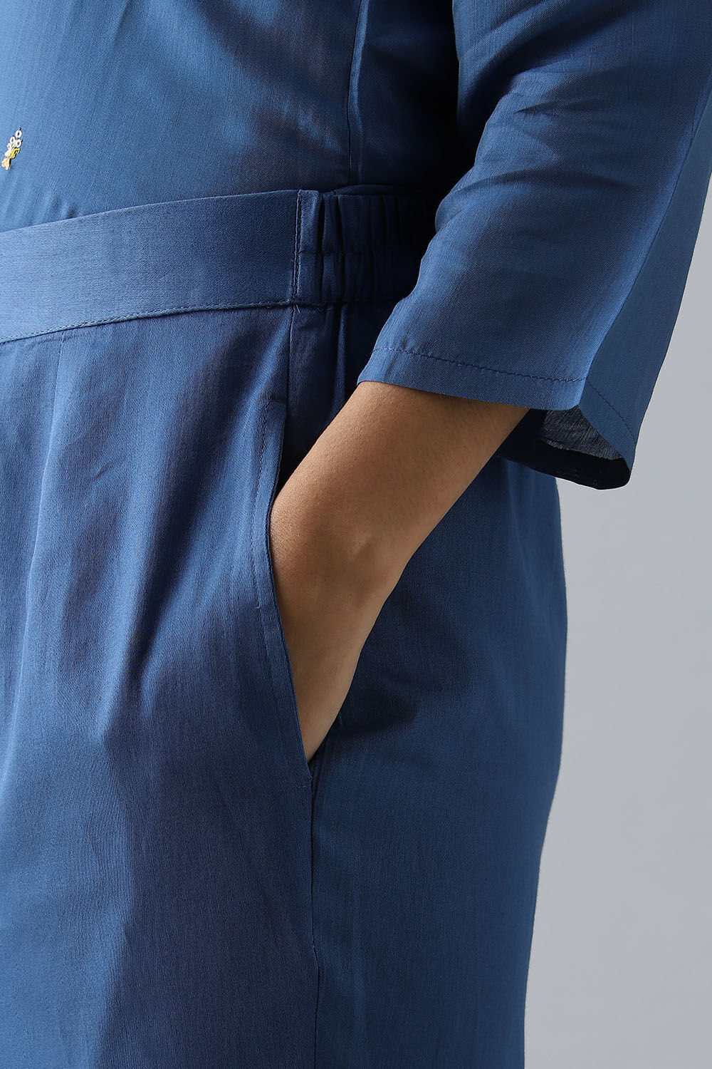 Blue Embroidered Viscose Kurta Set image number null