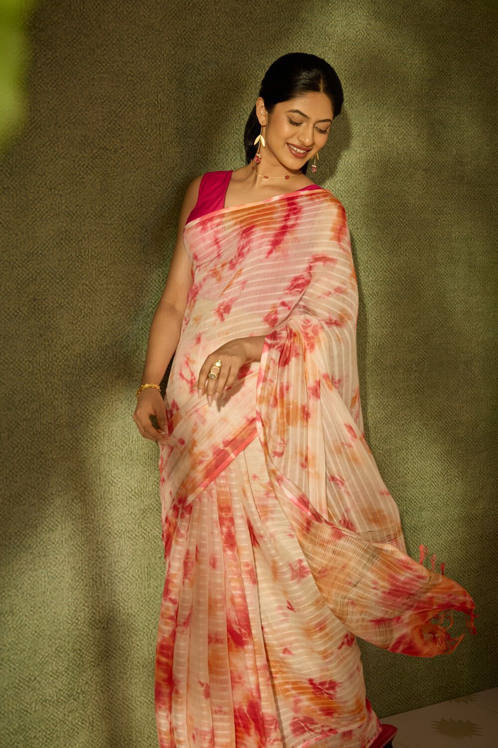 Pink Silk Modal Tie & Dye Saree image number null