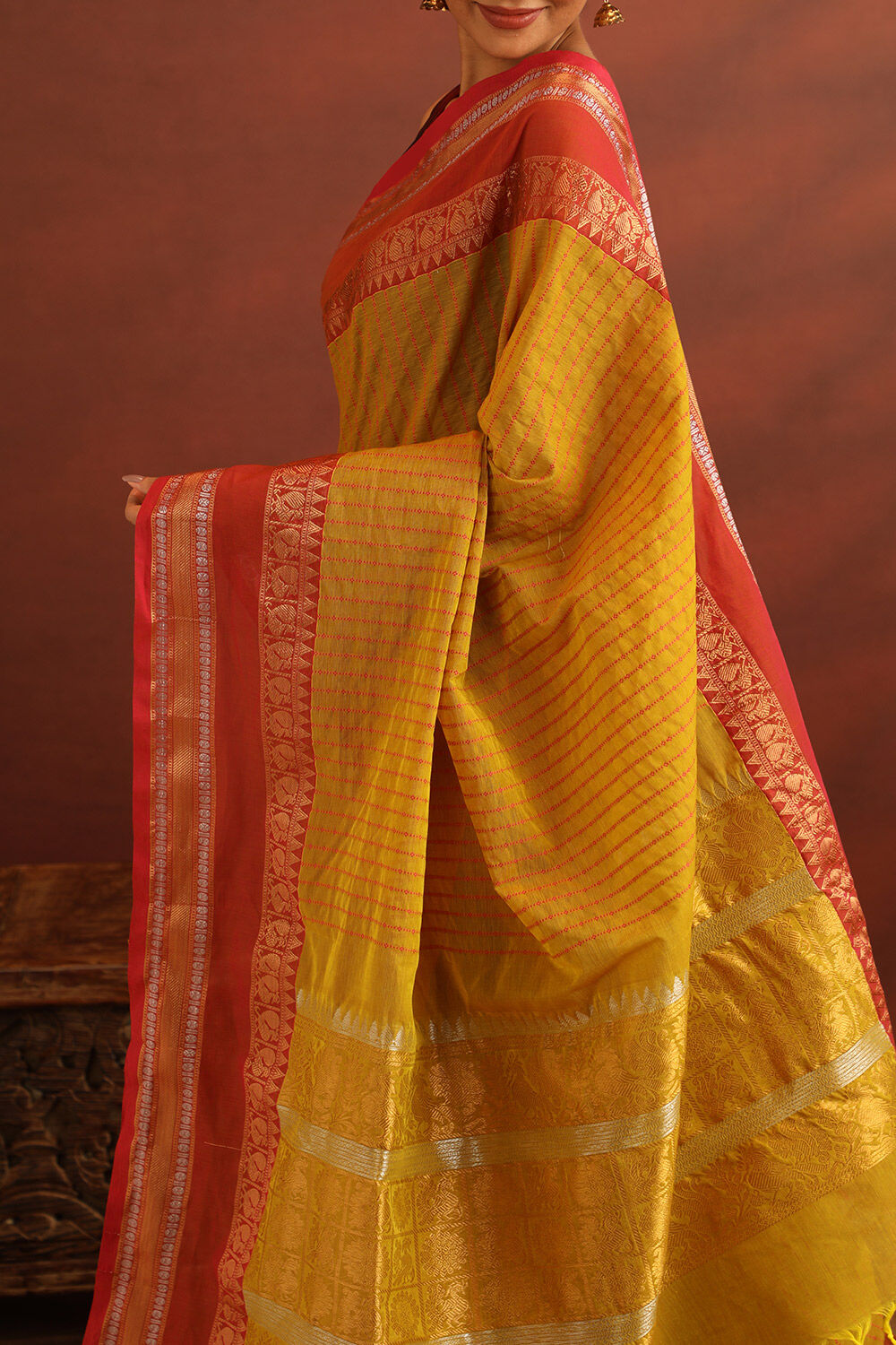 Yellow South Pure Cotton Woven Saree image number null