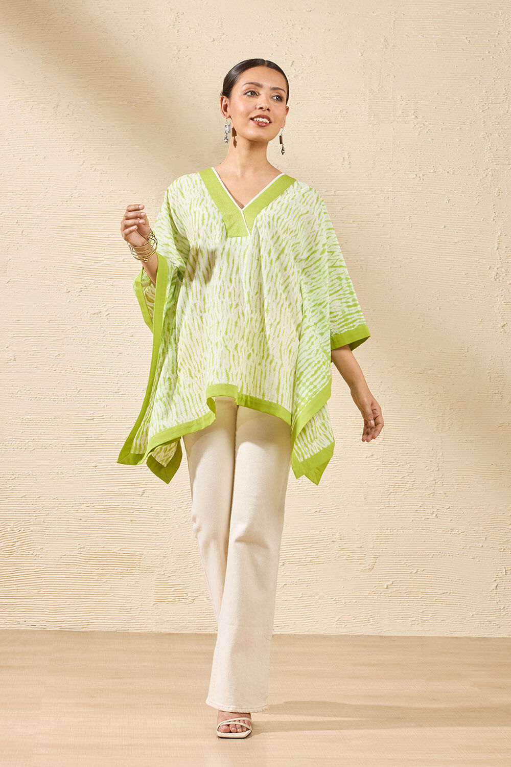 Light Green Pure Cotton Tie and Dye Shibori Short Top image number null
