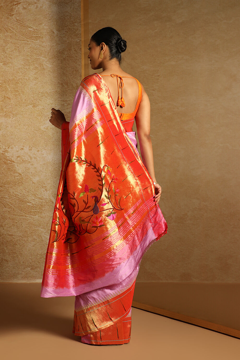 Light Voilet Pure Silk Paithani Saree image number null