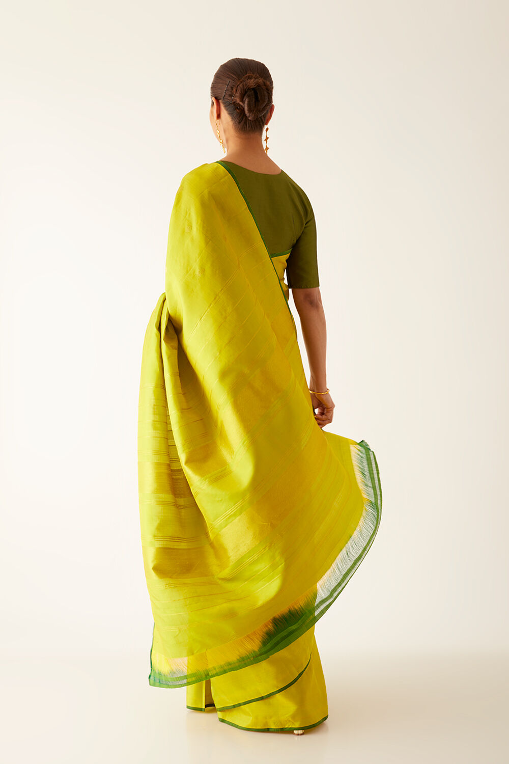 Light Yellow Pure Silk Kanjivaram Saree image number null