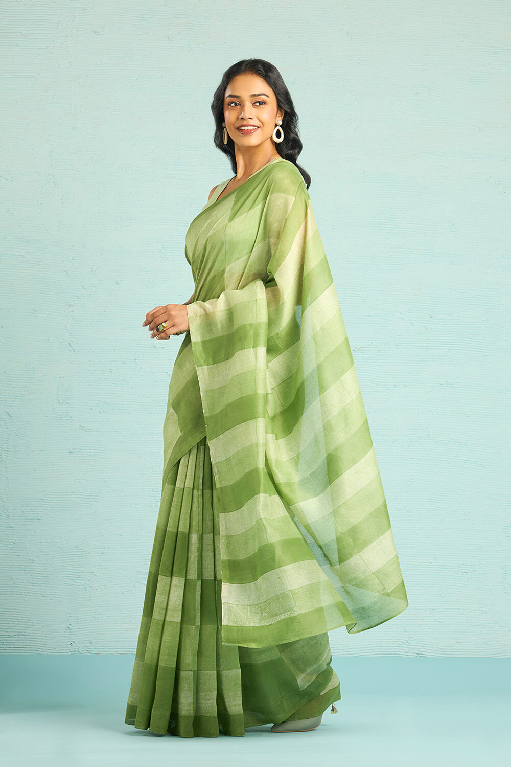 Shop Elegant Formal Sarees Online Professional Attire Sarees Taneira