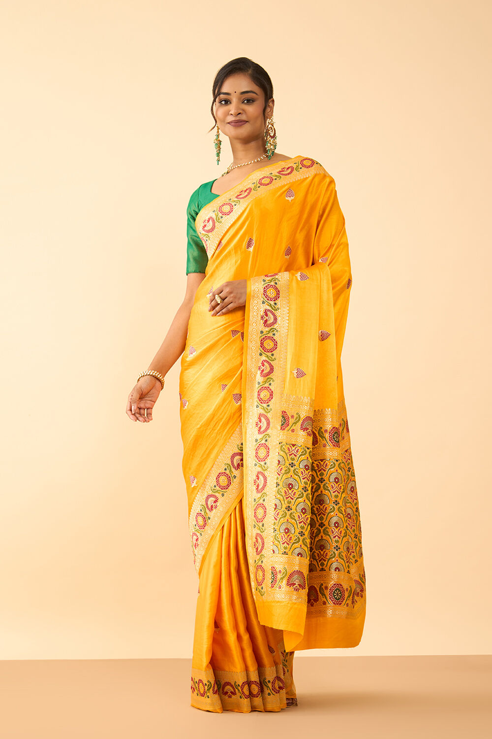 Yellow Pure Silk Kadwa Banarasi Saree image number null