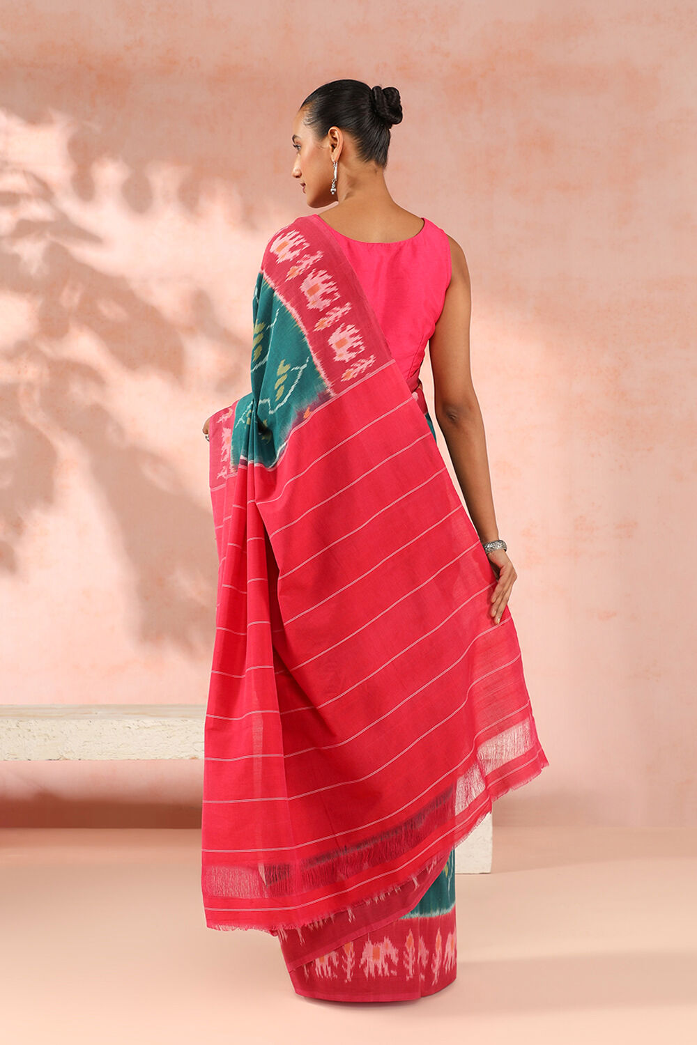 Green Pochampalli Pure Cotton Ikat Saree image number null