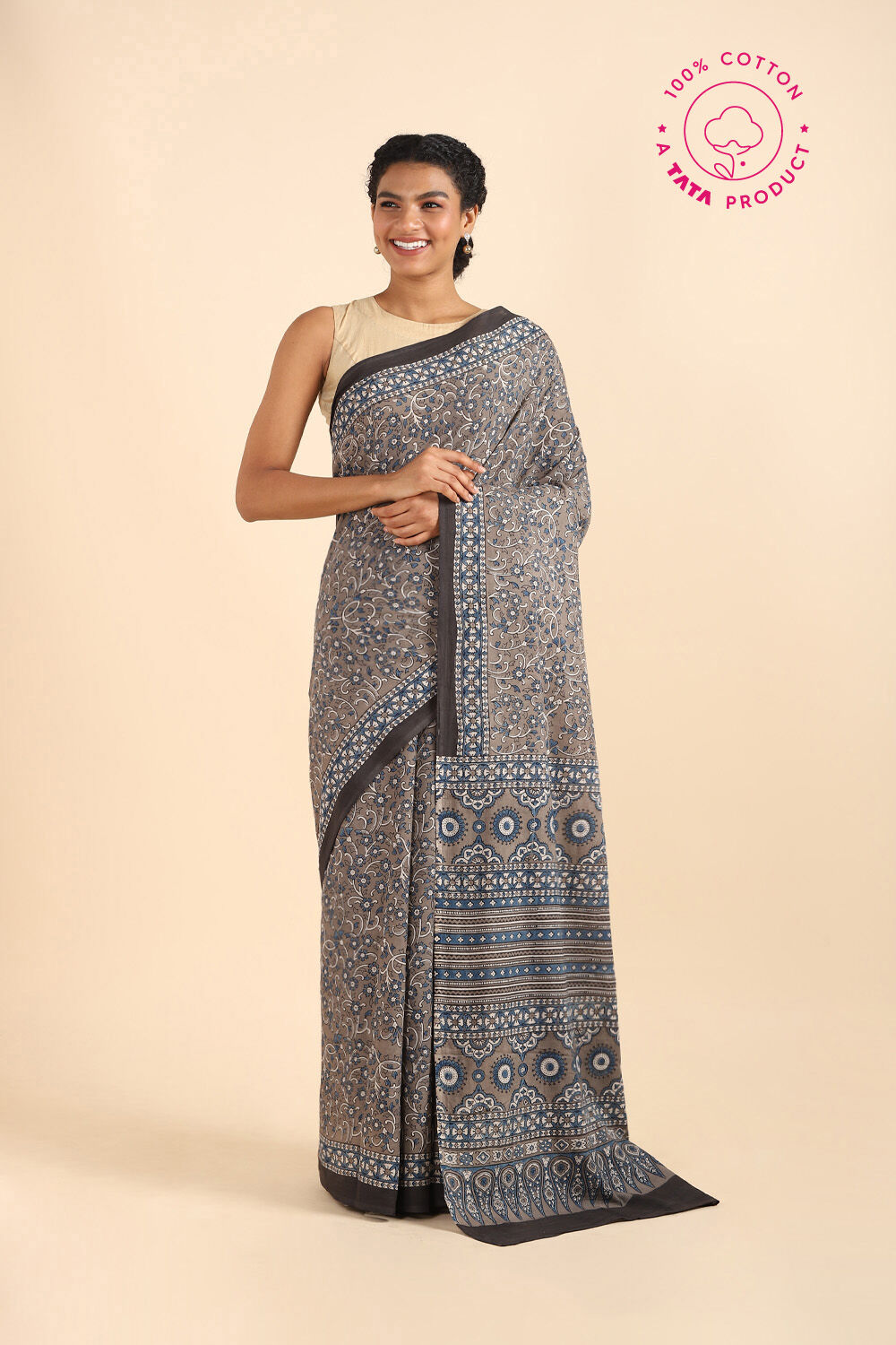 Grey Pure Cotton Ajrakh Printed Saree image number null