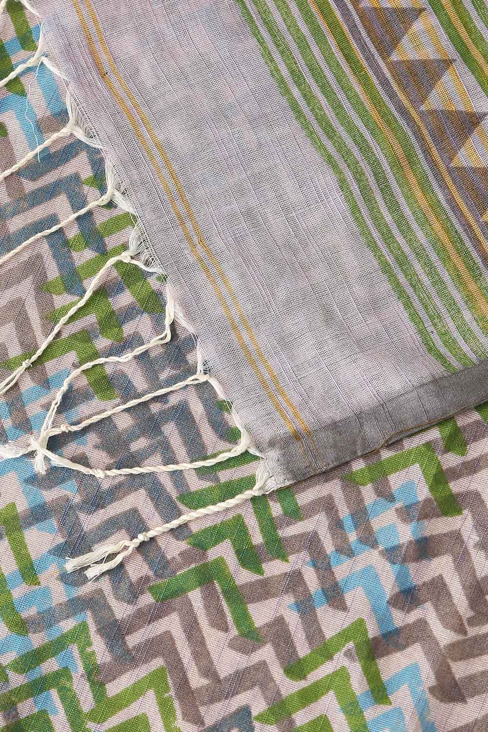Grey Pure Cotton Printed Saree image number null