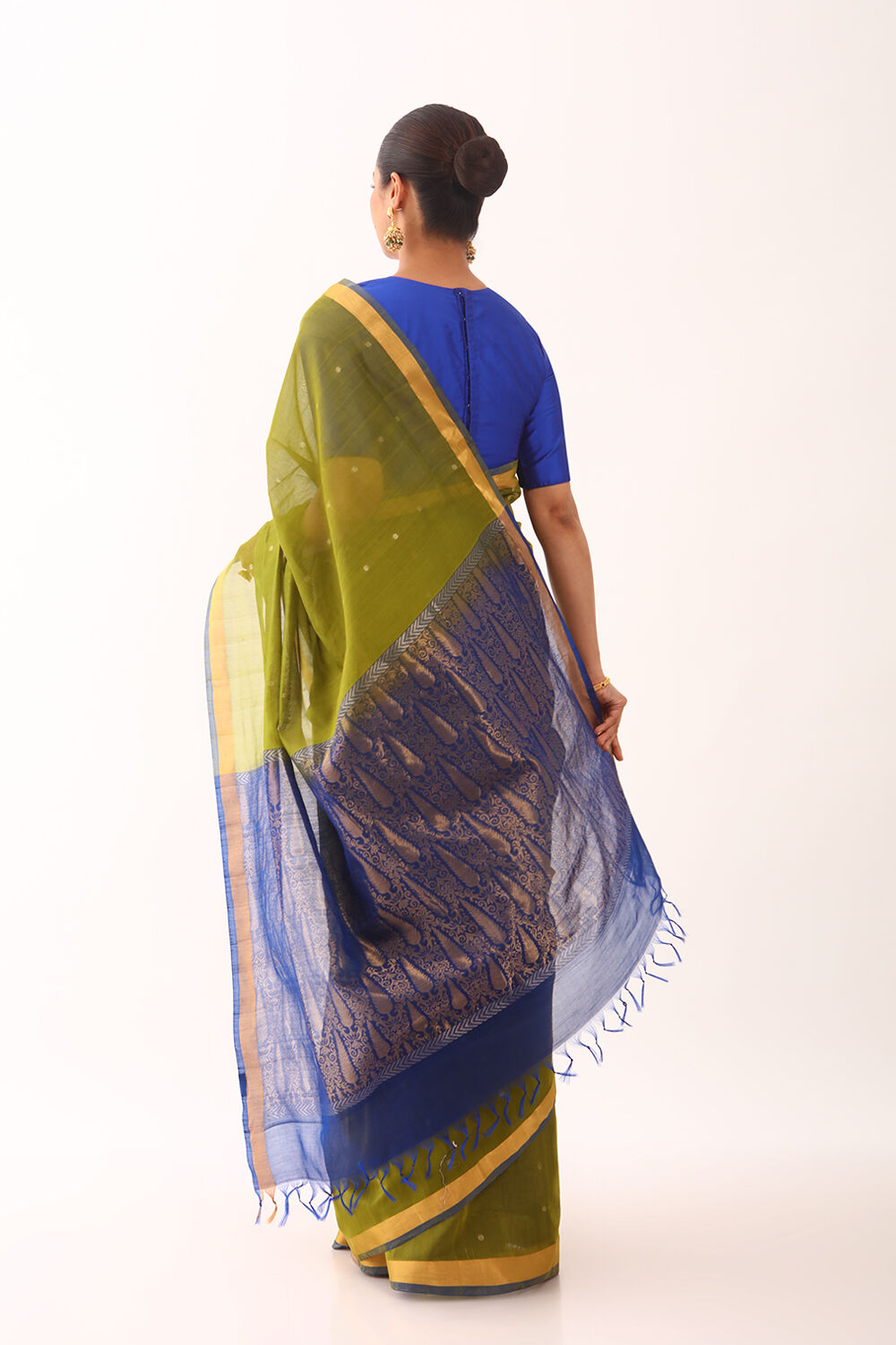 Green Woven Pure South Silk Cotton Saree image number null