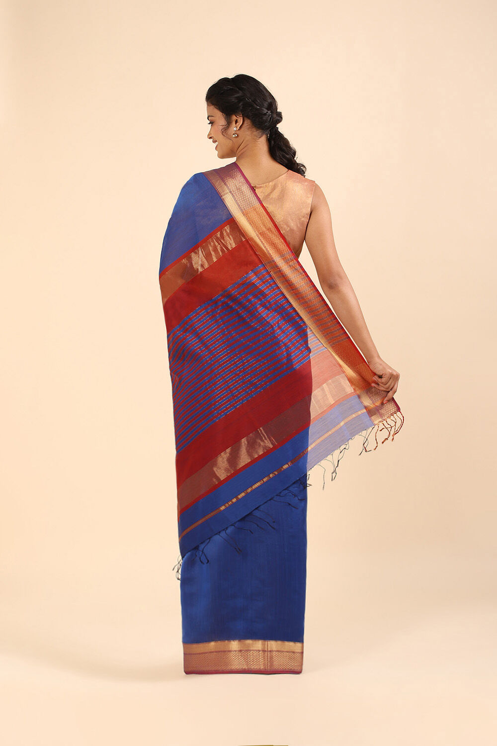 Blue Pure Silk Cotton Maheswari Saree image number null