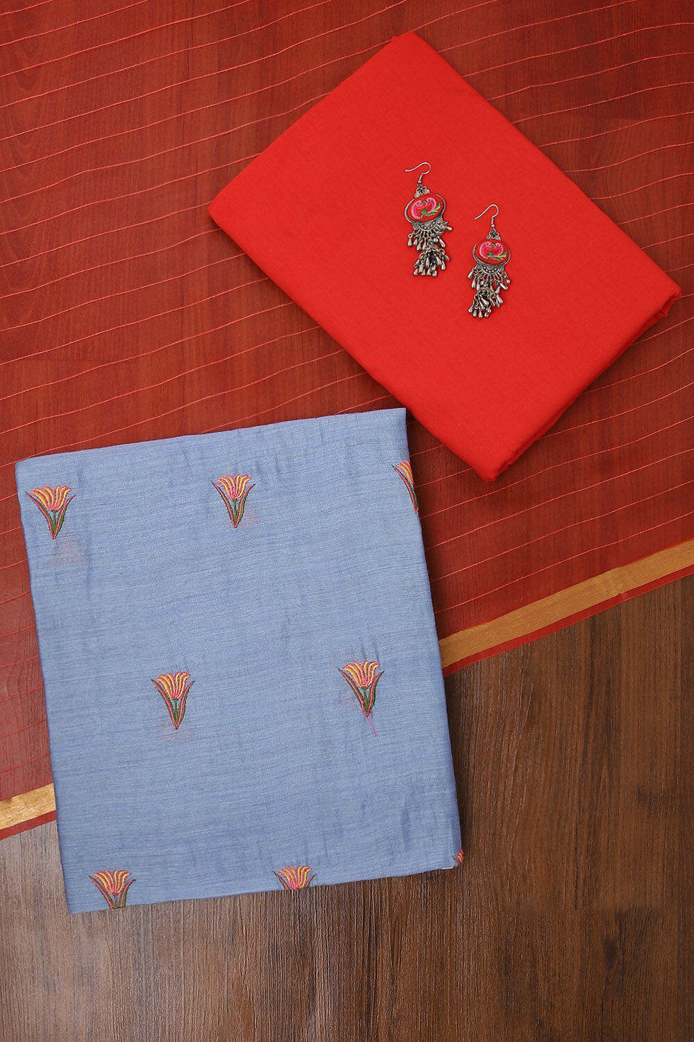 Orange Embroidery Silk Suit image number null