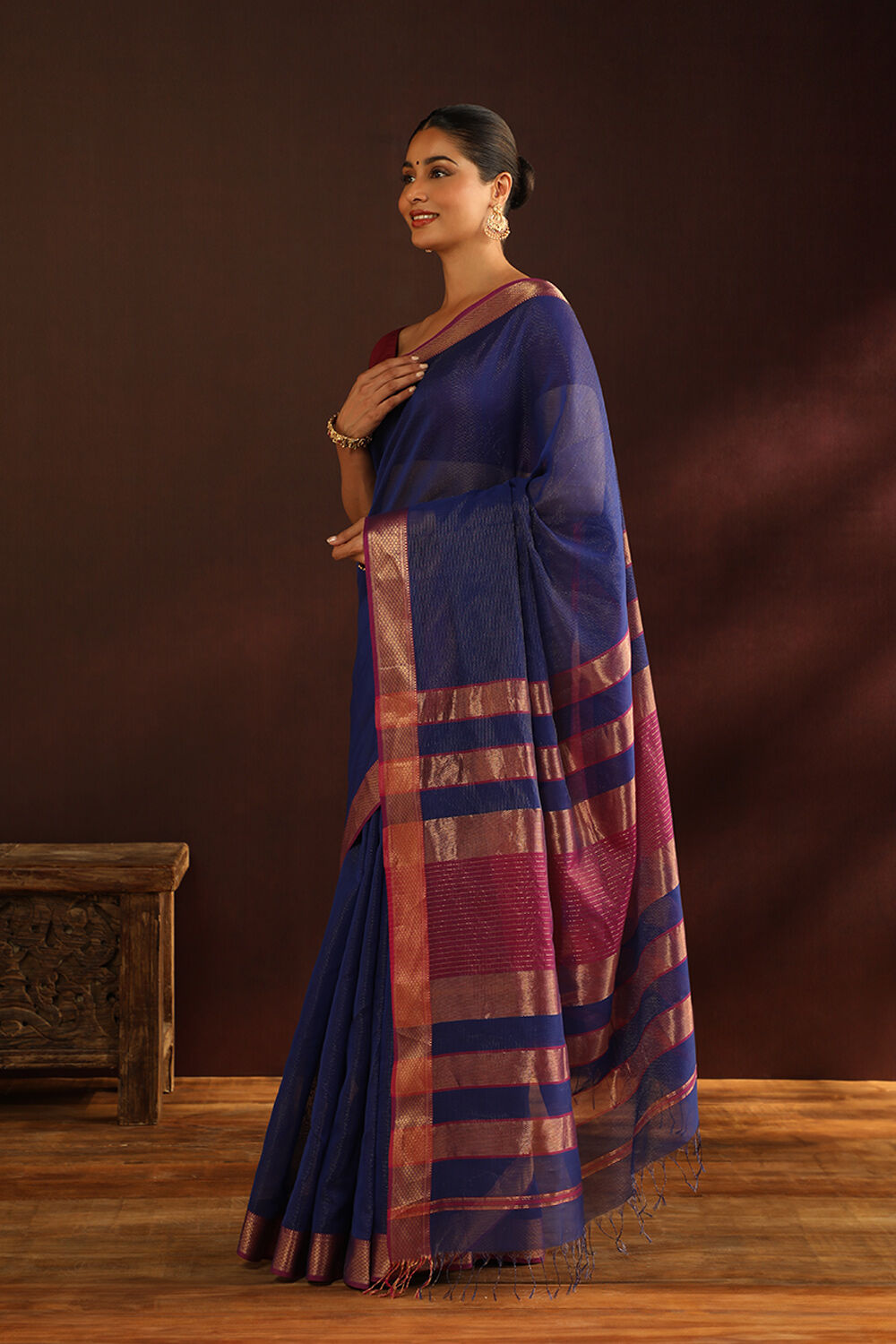 Blue Woven Pure Silk Cotton Maheswari Saree image number null