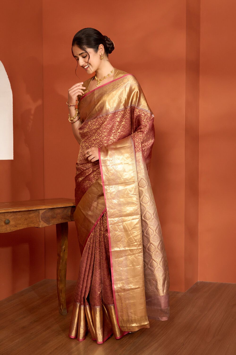 Brown Woven Kanjeevaram Inspired Design Silk Viscose Saree image number null