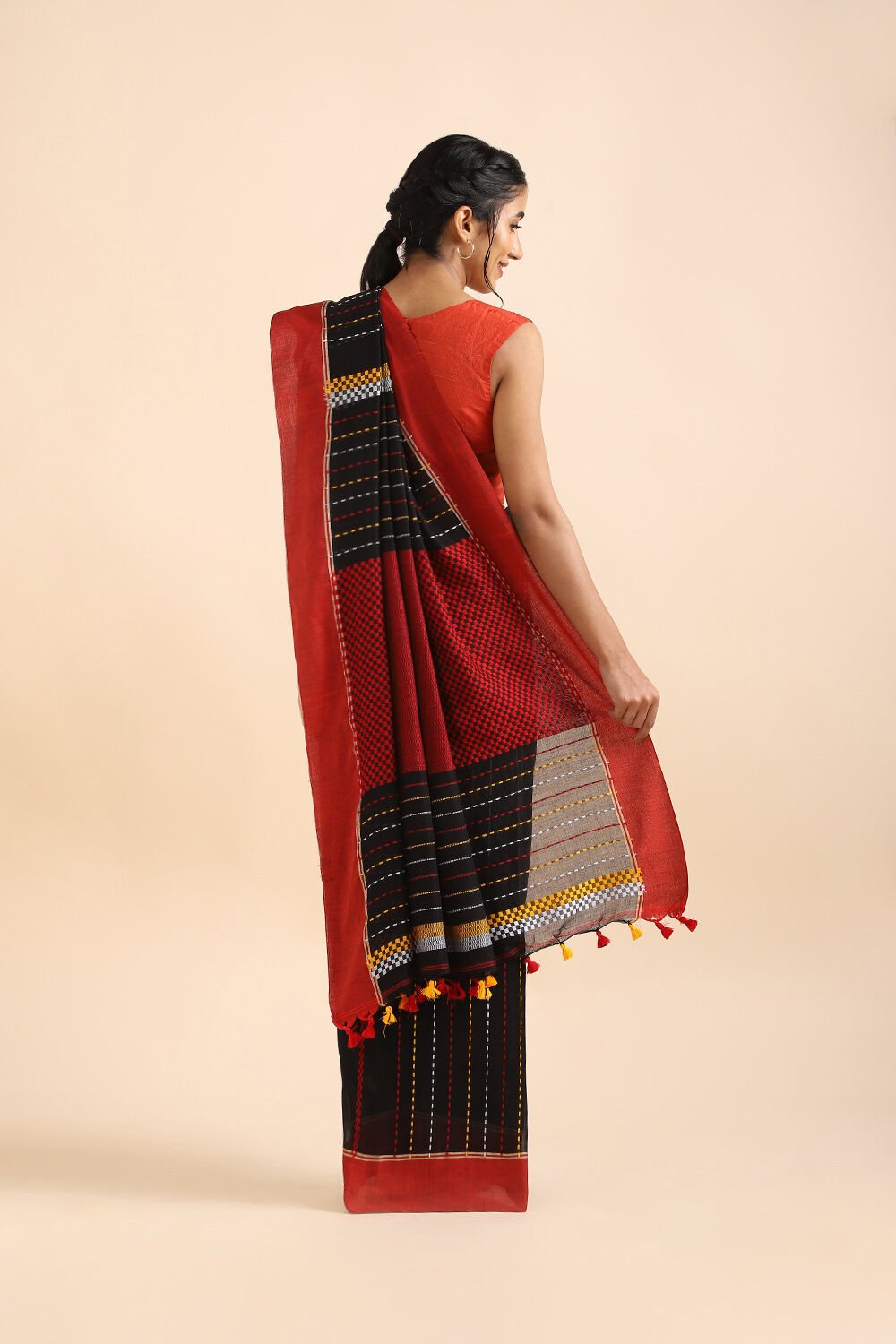 Black Pure Cotton Bengal Saree image number null